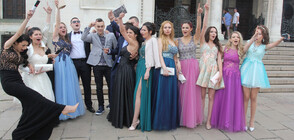 Кунчев: Абитуриентски балове със сигурност ще има