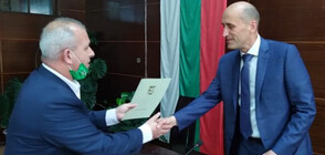 Кметът на Пещера изпрати благодарствени писма и плакети на братя Домусчиеви