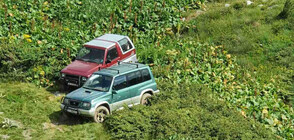 Джипове продължават да превозват туристи в Рила