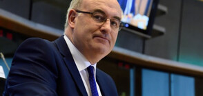 Еврокомисарят по търговията Фил Хоган подаде оставка