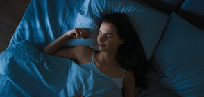 Какво "прави" мозъкът ни докато спим?