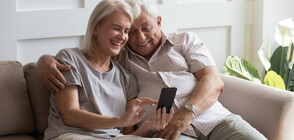 Любовни съвети от баби и дядовци трогнаха цяла България (СНИМКИ)