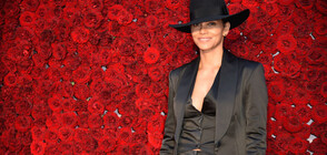 Холи Бери потвърди за връзката си с певеца Ван Хънт