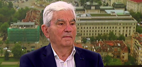 Акад. Петрунов: Епидемията продължава, има опасност от въвеждане на по-строги мерки