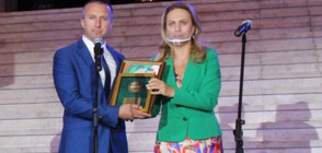 Вицепремиерът Николова участва в церемония на Националното сдружение на общините