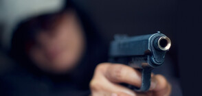 Жена заплаши с пистолет бременна в тролей във Враца