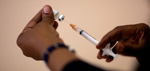 Health Minister: COVID-19 vaccine will be free for all Bulgarians