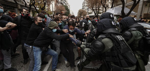 Над 100 ареста и ранен депутат при сблъсъци на демонстранти и полиция в Гърция (ВИДЕО+СНИМКИ)