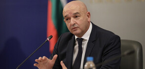 Ген. Мутафчийски призова всички българи да се ваксинират