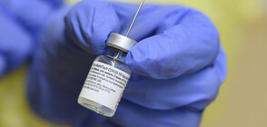 СКАНДАЛ В ПОЛША: Болница отнесе критики, ваксинирали известни личности