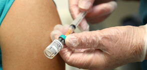 Германия ваксинира всички до септември