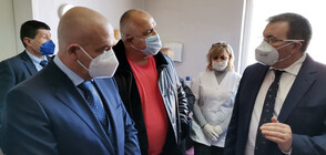 Борисов провери как върви ваксинацията в малките населени места