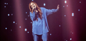 ФИНАЛЪТ НА "ЕВРОВИЗИЯ": Фантастично и приказно представяне на Виктория (ВИДЕО)