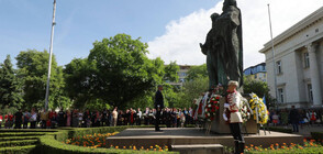 България празнува: Тържествени шествия за 24 май в страната (ВИДЕО)