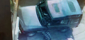 Шофьор отряза колче, за да паркира