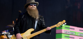 Почина басистът на ZZ Top Дъсти Хил