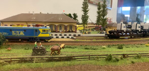 Представиха българските железници в миниатюра за Деня на железничаря