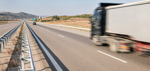 НСИ: Спада превозът на товари, но се увеличава превозът на пътници