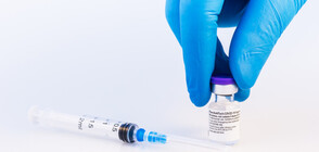 Учени: Две дози ваксина на Pfizer/BioNTech не стигат