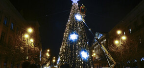 Запалиха коледните светлини в градовете в Испания