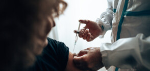 Почти половината германци са с трета доза ваксина срещу ковид