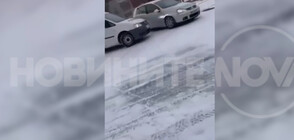 Пожарен автомобил блъсна камион в Царево заради заледен път (ВИДЕО)