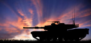 „Ройтерс”: Танкови колони са забелязани в Донецк (СНИМКИ)