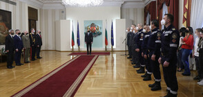 Президентът удостои огнеборци с държавни отличия (СНИМКИ)