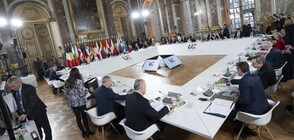 Продължава срещата на евролидерите във Франция