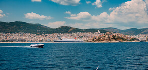 Установиха 23 случая на заразени с COVID на круизен кораб в Гърция