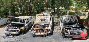 Запалиха украинска кола във Варна, изгоряха още две (СНИМКИ)