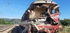 След катастрофата между влак и камион: Ще обезопасят ли жп прелеза (СНИМКИ)