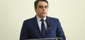 Василев: Бюджетът се прие, парламентът прояви отговорност