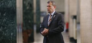 Глоба за Боян Расате заради нахлуването в ЛГБТИ центъра „Рейнбоу Хъб”