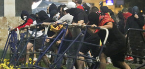 Близо 40 ранени полицаи при протестите в Скопие (ВИДЕО+СНИМКИ)