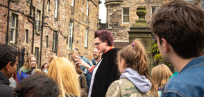 Герои от Хари Потър носят имена на мъртъвци от надгробни плочи в Единбург (ВИДЕО)