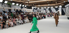 "Шанел" с каубойско ревю на парижката Седмица на висшата мода (ВИДЕО)