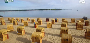 Кресла-легла – атракция на плажа (ВИДЕО)