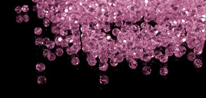 Откриха уникален розов диамант в Ангола (СНИМКИ)