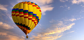 Мъж оцеля два дни, заседнал във въздушен балон