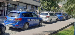 Екипи на жандармерията пристигнаха в Карлово (СНИМКИ)