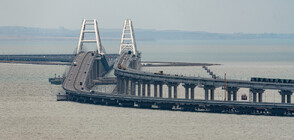 Възстановиха движението на коли и автобуси по Кримския мост