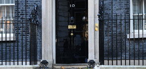 Надпреварата за "Даунинг стрийт" 10 продължава