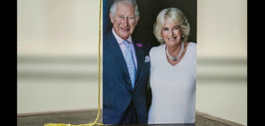 Крал Чарлз и Камила изпратиха поздравителни картички на столетници (ВИДЕО)