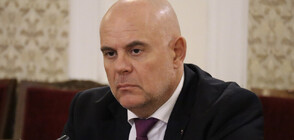 Гешев се срещна с Янев: Не може да има китайски стени между властите