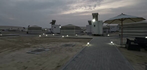 Модерен палатков лагер предлага бягство от шума на града по време на Световното първенство в Катар (ВИДЕО)