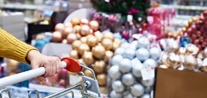 КОЛЕДНО ПАЗАРУВАНЕ: Ще изплаши ли инфлацията потребителите?