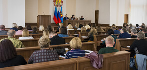 В ДНР и ЛНР приеха единодушно нови конституции