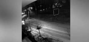 Кадри от момента, в който кола се врязва в къща в Горна Оряховица (ВИДЕО)