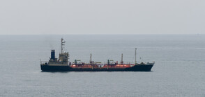Активисти на "Грийнпийс" превзеха кораб на голяма нефтена и газова компания
